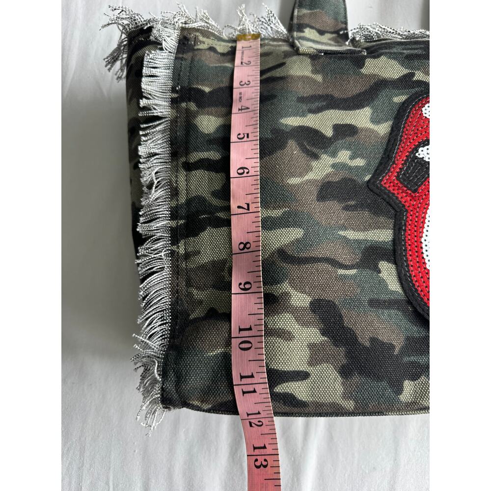 Rolling Stones Camo Canvas Tote Bag Sequin Tongue Fringe Zip Top - Picture 5 of 8